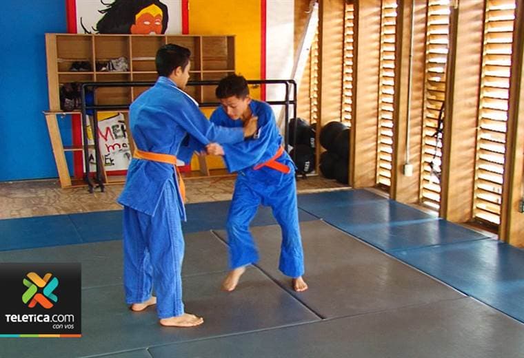 Dos judocas de La Carpio cumplirán su sueño de competir en un Panamericano en Ecuador