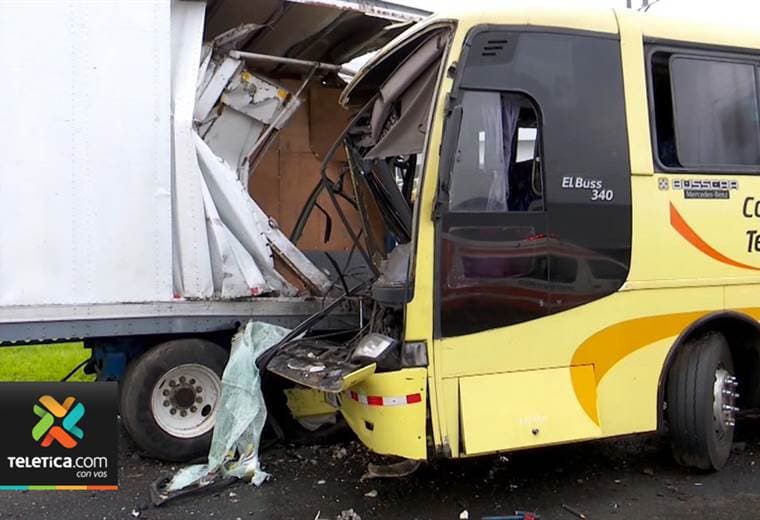 Los buses han sido el factor común de mortales accidentes sobre la general cañas