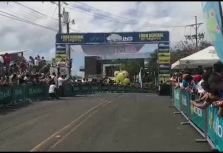 Efrén Santos de México gana segunda etapa de la Vuelta a Costa Rica