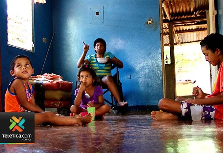Sueño de Navidad: Madre de 4 hijos quedó con problemas para caminar tras sufrir un derrame