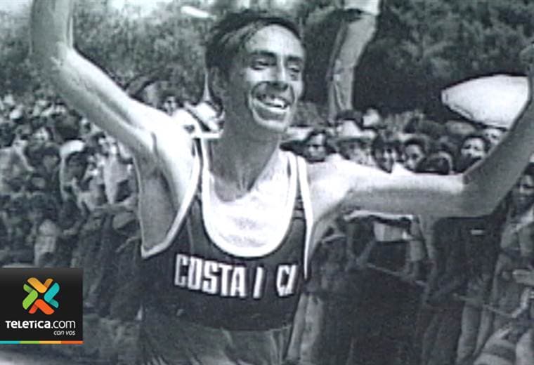 Hace 44 años Rafael Ángel Pérez subió al podio como ganador de la carrera San Silvestre