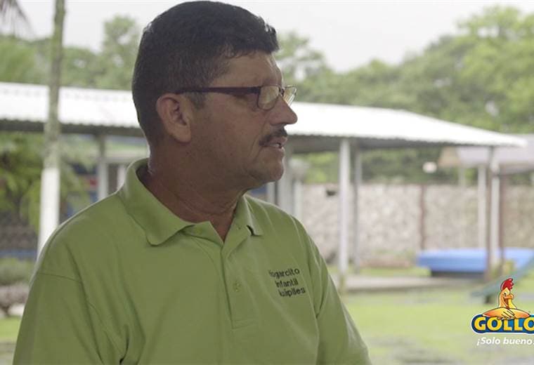 Héroes Solo Bueno: la moto de don Juan de Dios transporta felicidad