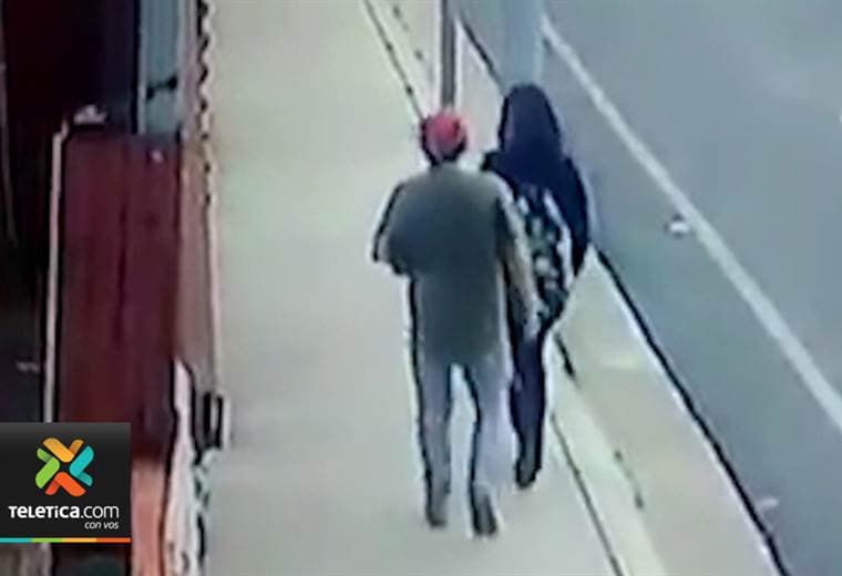 Autoridades piden a estudiantes tomar medidas para evitar robos