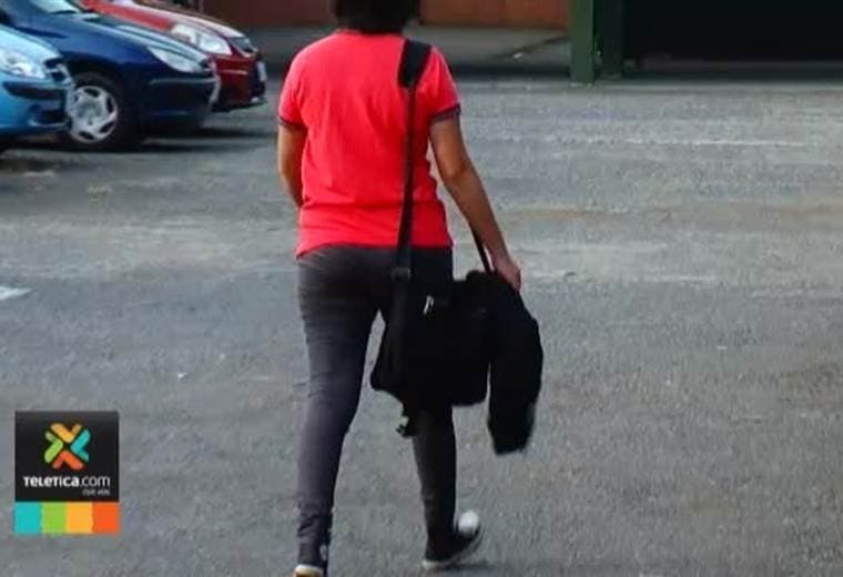 Autoridades piden a estudiantes tomar medidas para evitar robos