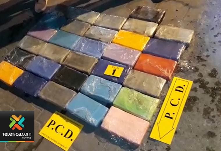 Decomisan más de 1.000 kilos de cocaína a embarcación tica frente a Punta Burica