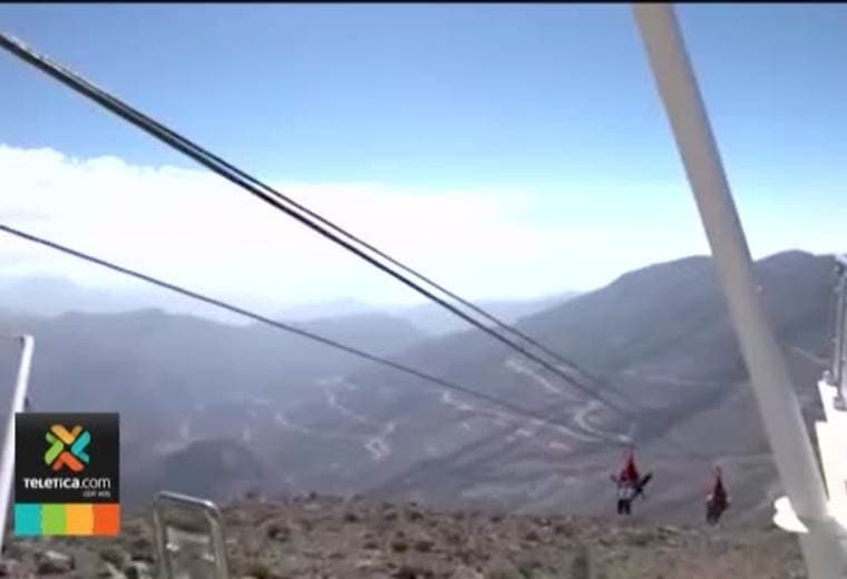 Canopy más largo del mundo fue hecho por costarricenses y se inauguró en Dubái