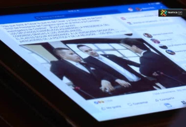 Joven con parálisis cerebral votará por primera vez y nos da una lección de civismo