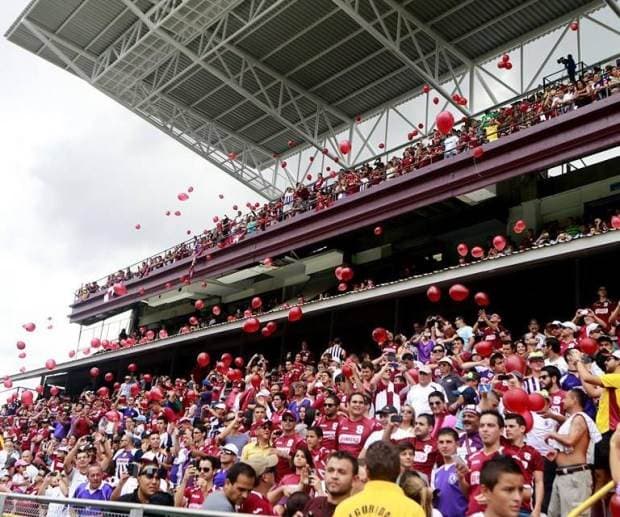 Afición del Deportivo Saprissa.