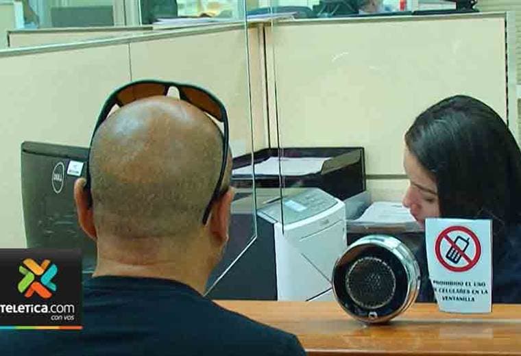 230 personas que sacaron cita en línea se han ido del Cosevi sin retirar placas por cometer errores