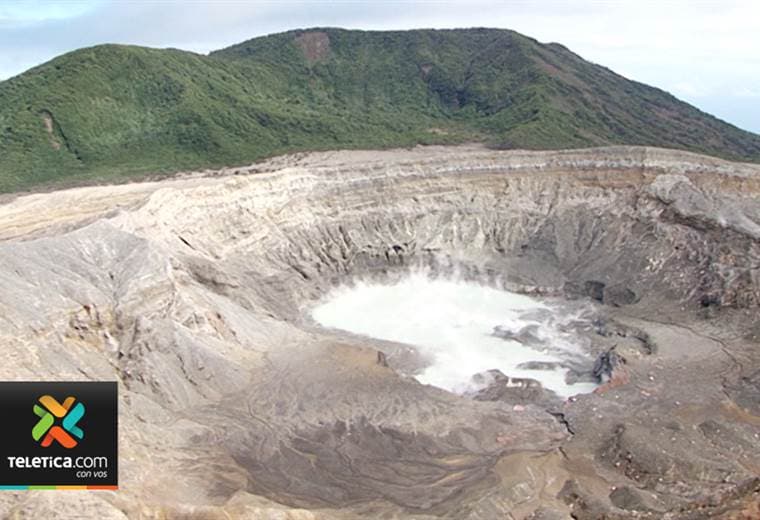 Volcán Poás será abierto de forma regulada hasta después de Semana Santa