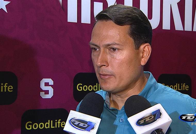 Esteban Campos medico Saprissa