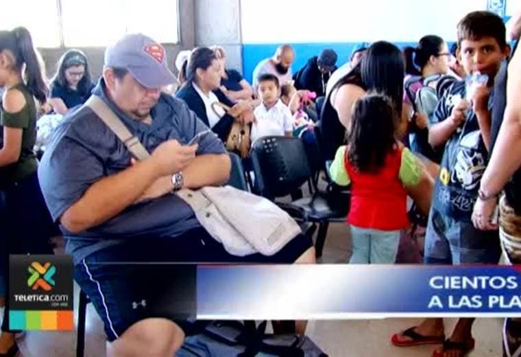 Empresas de autobuses duplicaron las unidades para dar abasto con el transporte de turistas