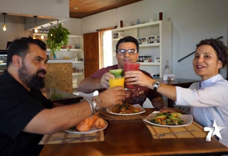 Esta semana el Chef Rafael se va de gastro tour al restaurante Mantras en Barrio Escalante. Una opción con comida vegetariana, vegana y cruda.