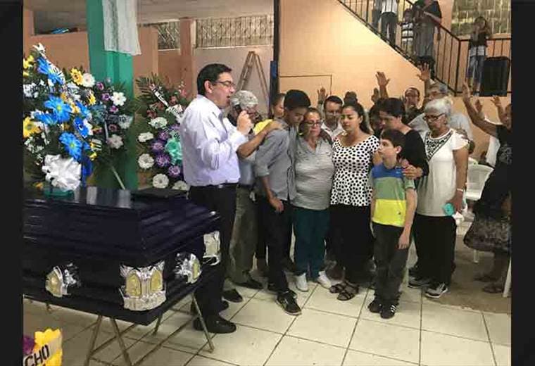 Bluefields entierra este lunes al periodista asesinado durante protestas contra Ortega