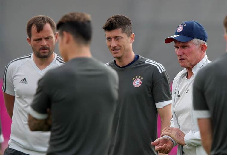 El entrenador del Bayern Munich Jupp Heynckes.  