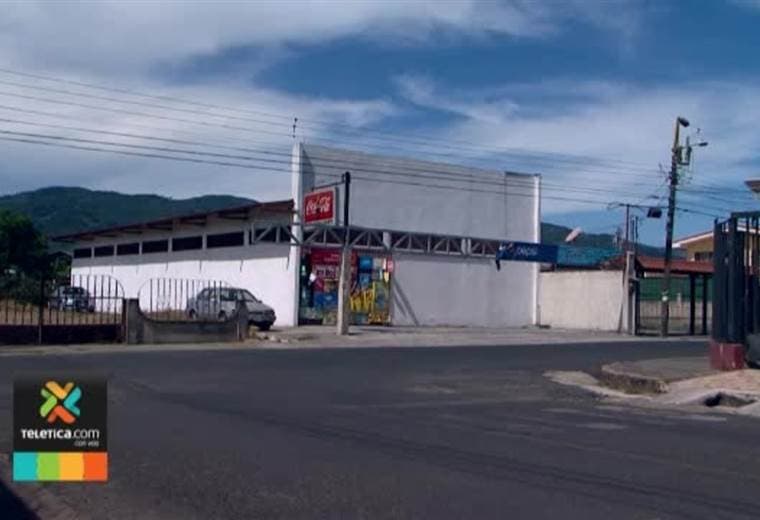 Menores que asaltaron minisúper chino en Cartago venían de asaltar otro local en Oreamuno