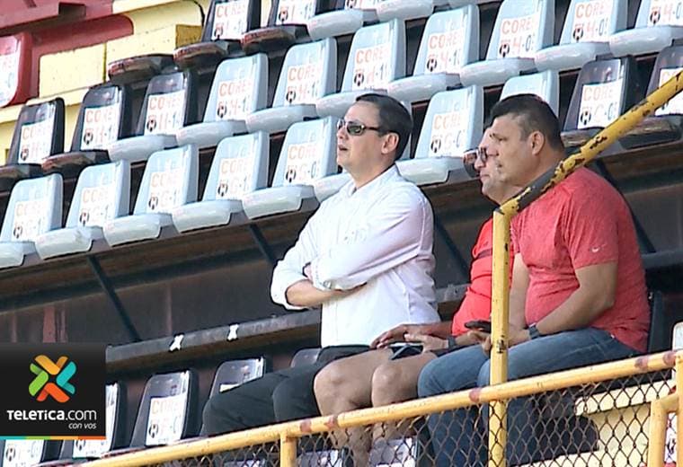 Cinco entrenadores han pasado por Alajuelense desde la llegada de Ocampo