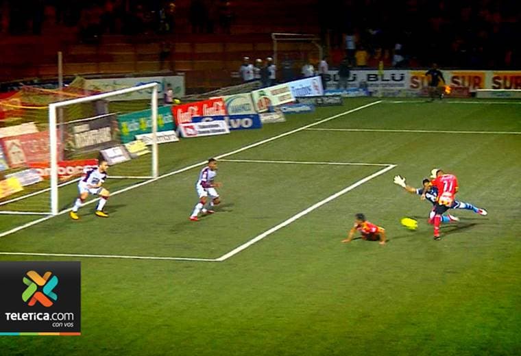 Saprissa tuvo uno de los comienzos más deficientes en cuadrangulares