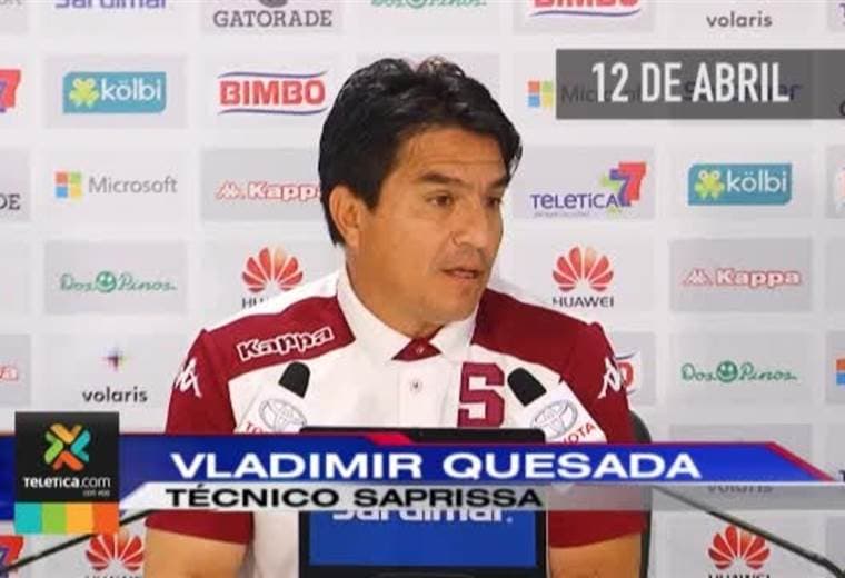 Presidente del Saprissa dejó abierta la posibilidad de que Vladimir Quesada siga en el banquillo