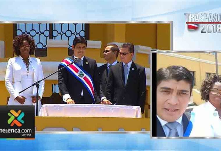 Facebook Live realizado por Carlos Alvarado durante el Traspaso de Poderes