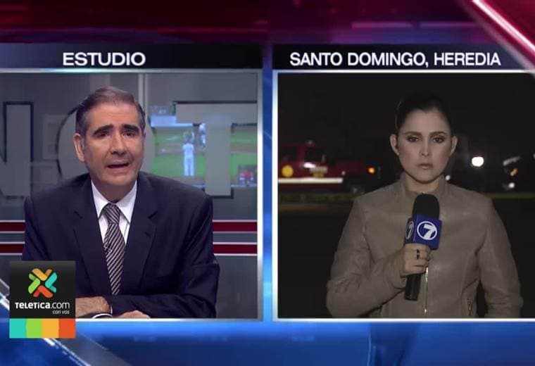 20 socorristas realizan intensa búsqueda de persona desaparecida en deslizamiento en ruta 32