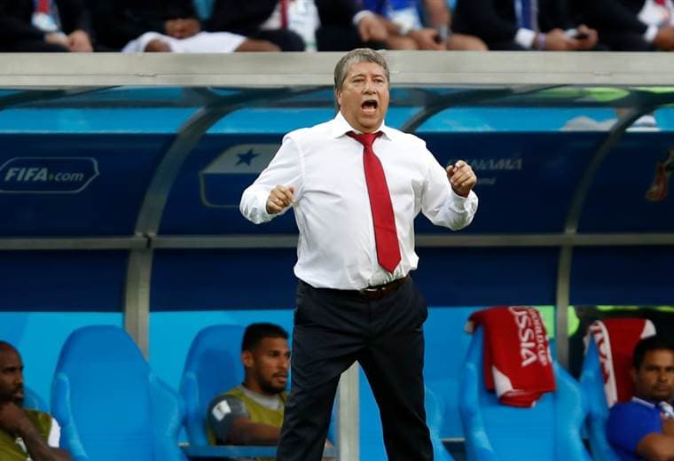 ‘Bolillo’ Gómez deja el banquillo de la selección de Panamá