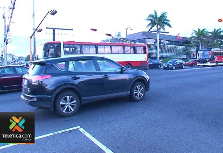 Semáforos de cruce en La Sabana han fallado dos veces en las últimas 72 horas