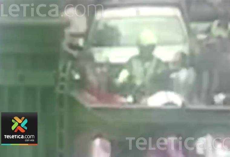 Disturbios en San José centro con vendedores ambulantes