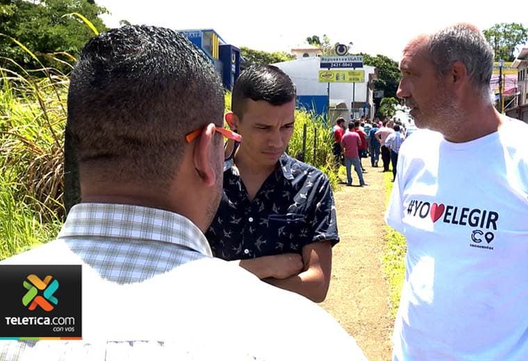 Audios revelan amenaza de líder de conductores de Uber contra policía de tránsito