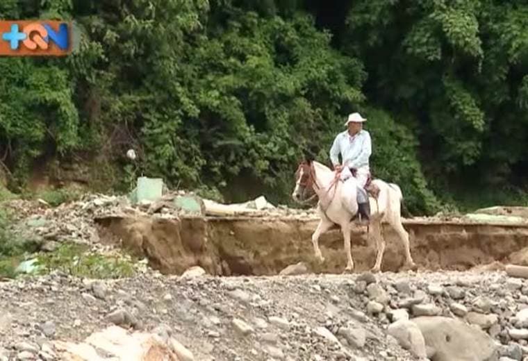 Se trata del Restaurante “El Rancho” ubicado en Palmital de La Unión de Montes de Oro, ahí las familias pueden pescar la tilapia que se quieren comer, disfrutar entre montañas, dormir en chalets y probar deliciosa comida típica. Se puede llegar con cualquier tipo de vehículo y en este reportaje le mostramos cómo llegar.