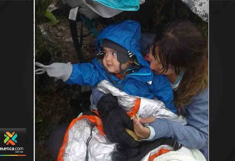 Bebé de 10 meses se convierte en la persona más pequeña en llegar a la cima del cerro Chirripó