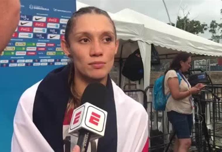 Andrea Vargas ganó oro en los 100 metros vallas en los Juegos Centroamericanos y del Caribe 2018 con un tiempo de 12.90