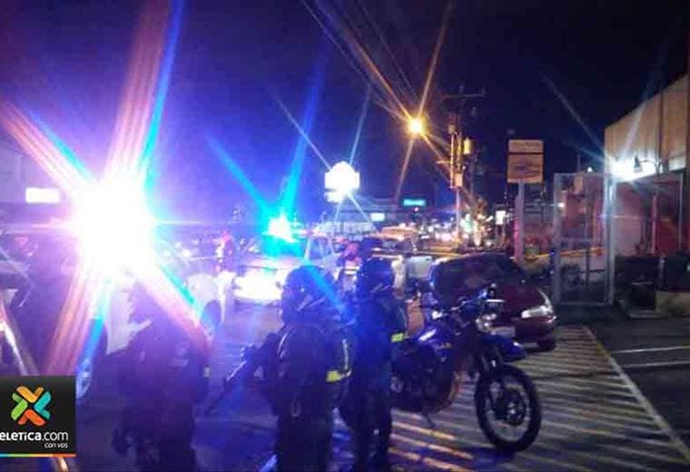 Hombre baleado en Lomas del Río muere en la estación de Bomberos de Pavas