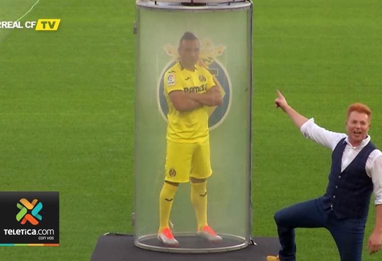 Magia tomó el estadio de la Cerámica en la presentación de Santi Cazorla