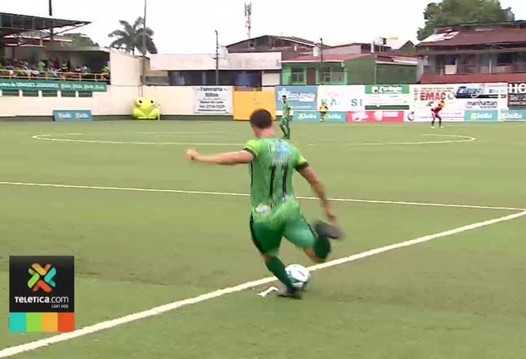 Patrick Pemberton volvería al arco de Alajuelense para el juego ante Santos