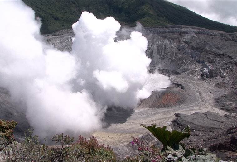 Minae anuncia que todo está listo para la reapertura del volcán Poás
