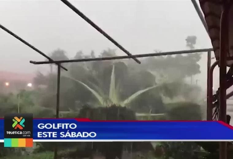 Fuertes vientos en Golfito derriban árboles y el tendido eléctrico