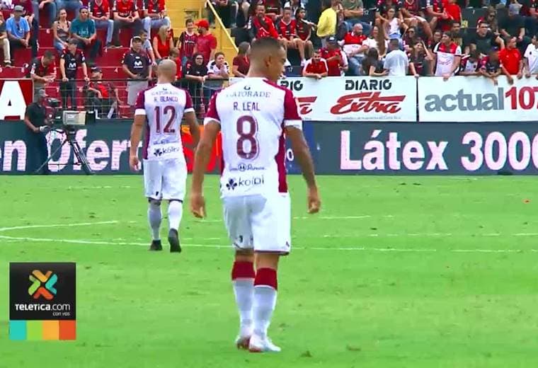 Cuerpo técnico maneja hasta seis opciones para suplir a Daniel Colindres