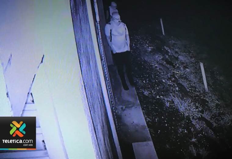 Roban 4 motosierras y 4 motoguadañas en Naranjo de Laurel