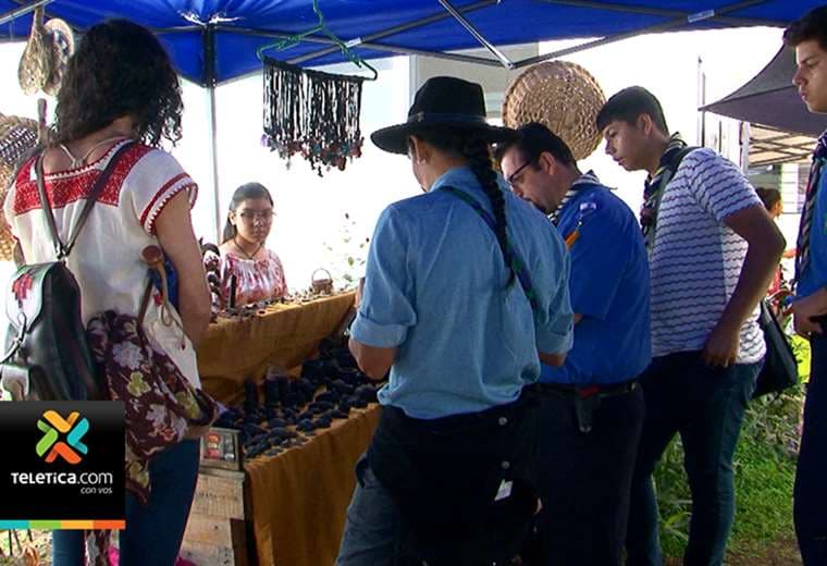 Día del Encuentro de las Culturales se celebró de una manera muy particular en la capital