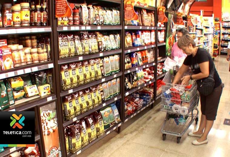 Expertos le aconsejan cómo planificar bien sus gastos