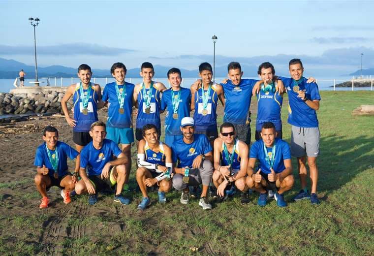 Equipo Coopenae ganador de la carrera relevos San José-Puntarenas 2019| Coopenae