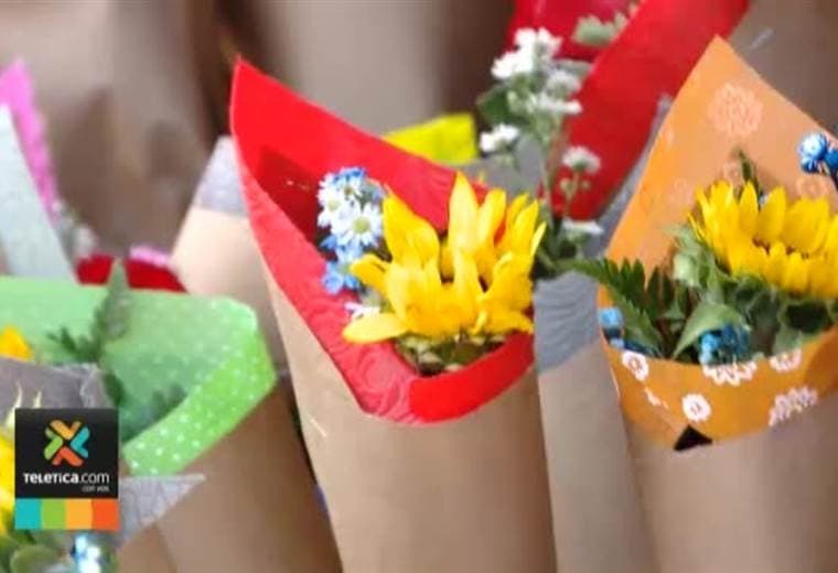 Girasoles fueron tendencia en regalos del Día del Amor y la Amistad