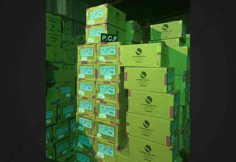 PCF decomisa 550.000 cigarrillos y 24.000 pares de zapatos