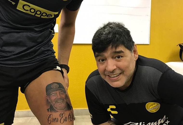 Gaspar Servio junto a Maradona-Instagram