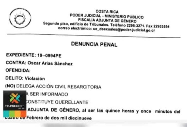 Defensa Óscar Arias se apersonó ante la Fiscalía para responder denuncia de supuesta violación