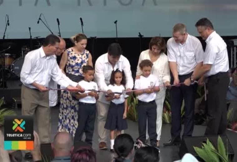 Este jueves quedó oficialmente inaugurada la nueva terminal de contenedores en Moín