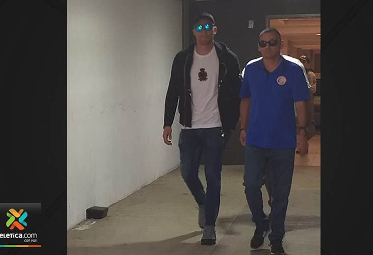 Borges y Navas ya están en el país para integrarse a La Sele