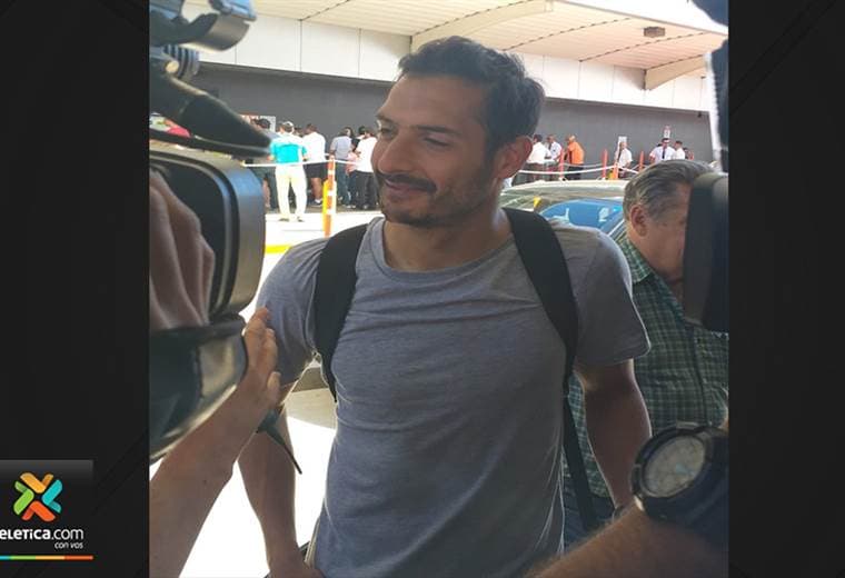 Borges y Navas ya están en el país para integrarse a La Sele