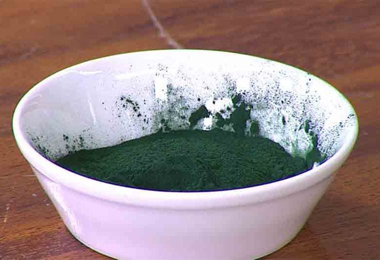 Espirulina: el alga que se ha vuelto muy popular entre quienes quieren bajar de peso